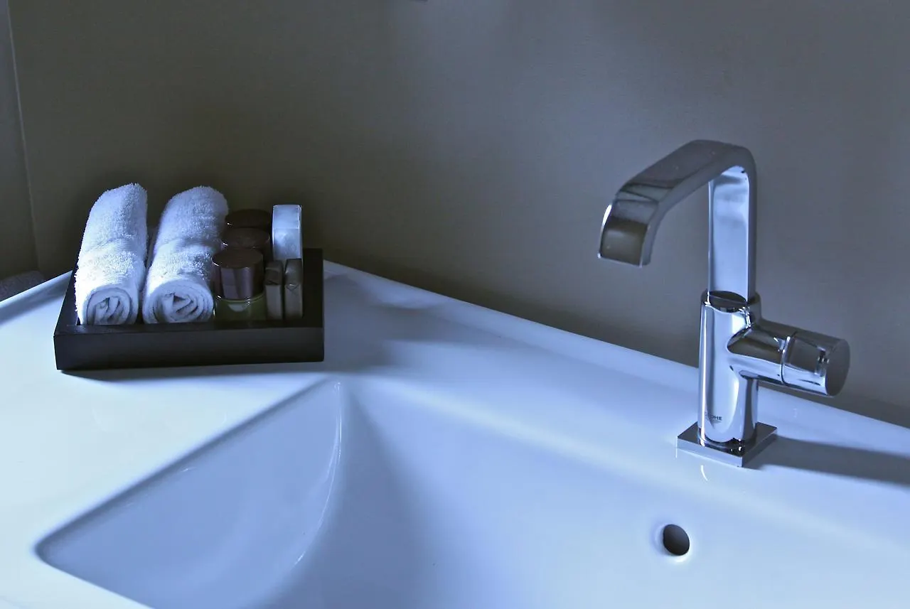 Bronzino House Bed and Breakfast Milano Bed & Breakfast