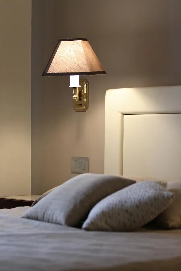 Bronzino House Bed and Breakfast Milano