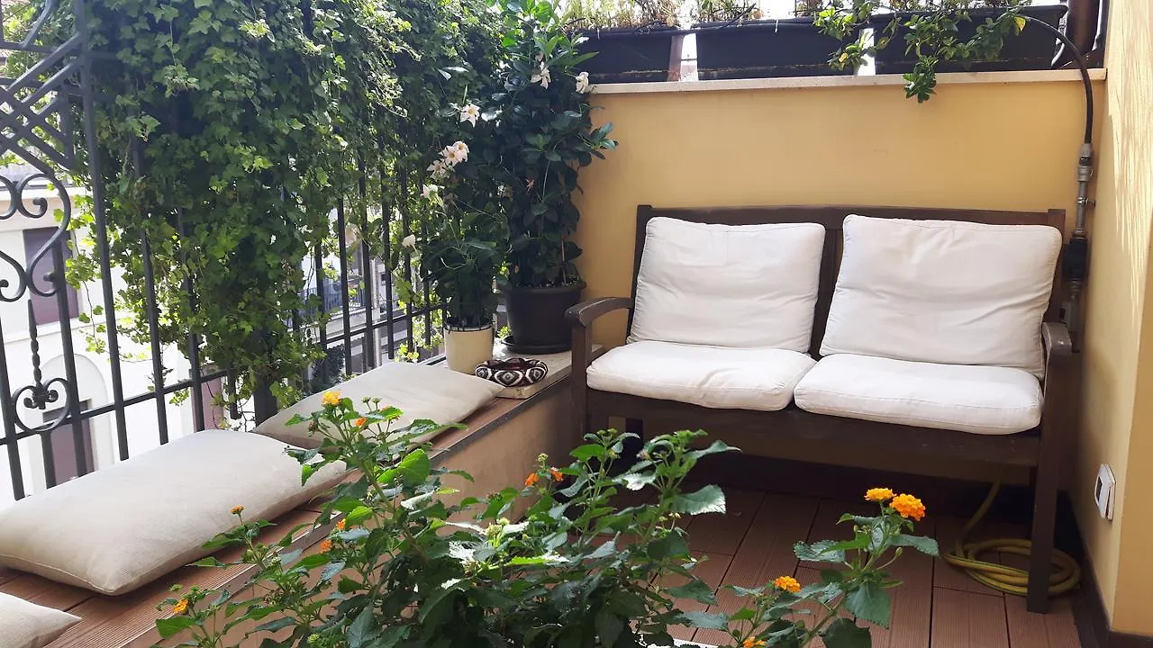 לינה וארוחת בוקר מילאנו Bronzino House
