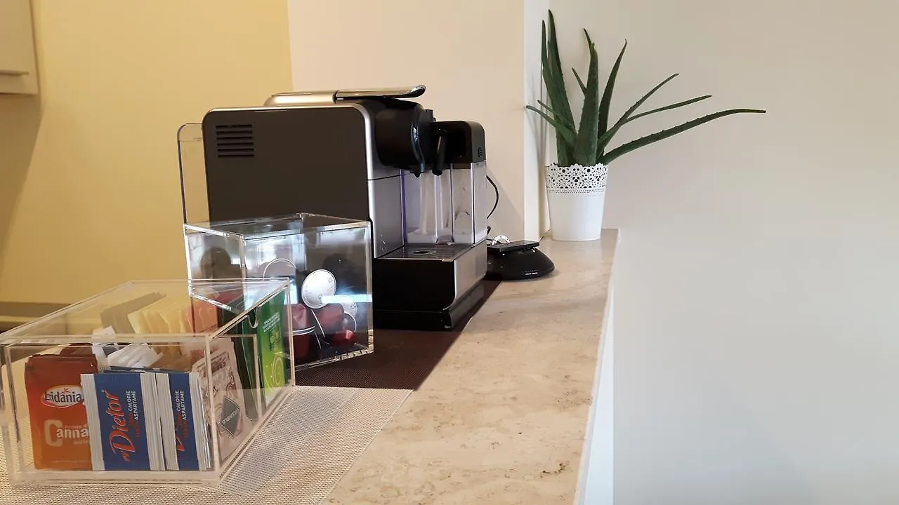 Bronzino House Bed and Breakfast Milano 2*,  Italien